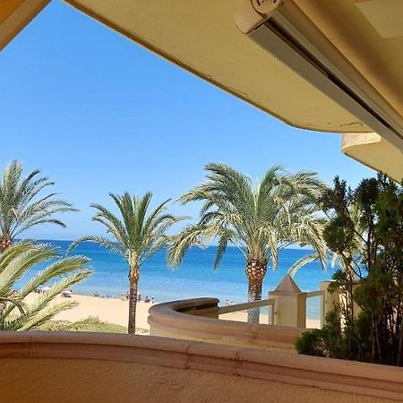 Estupendo Apartamento En Primera Linea De Playa Y Con Vistas Al Mar Dénia Exterior foto