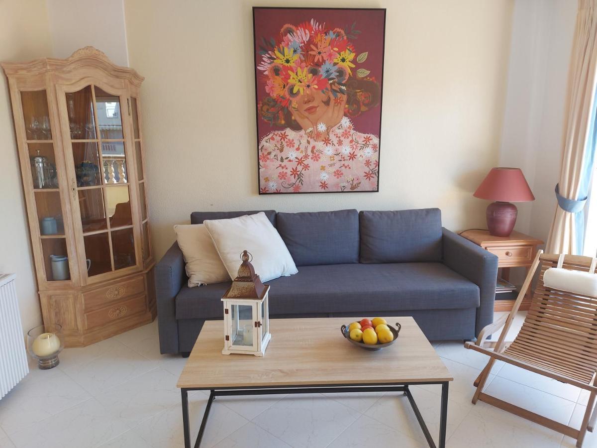 Estupendo Apartamento En Primera Linea De Playa Y Con Vistas Al Mar Dénia Exterior foto